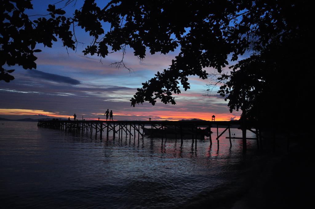 Raja Ampat Dive Resort Tapokreng Eksteriør bilde